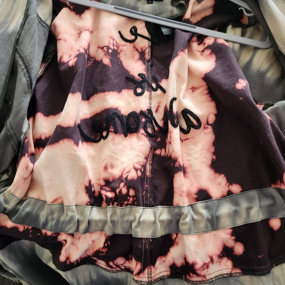 Jacket - Picture 3 of 6